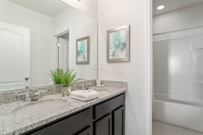 5br Pool Home W Gameroom