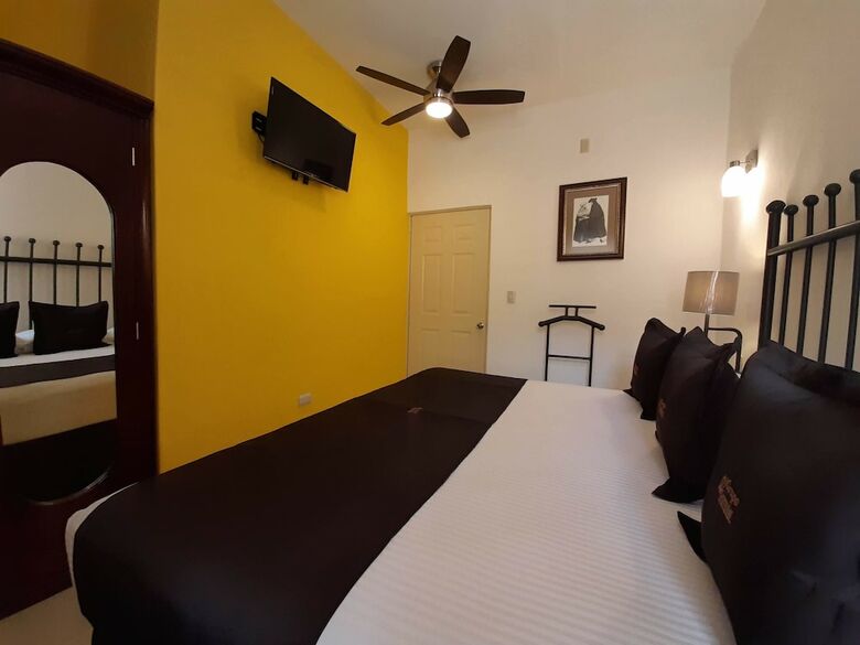 Hotel Real de La Presa