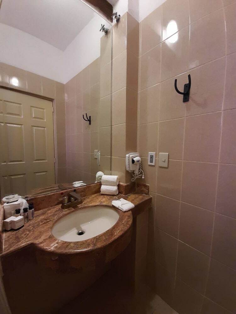 Hotel Real de La Presa