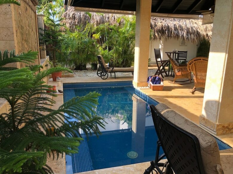 Villa Habibi Coson