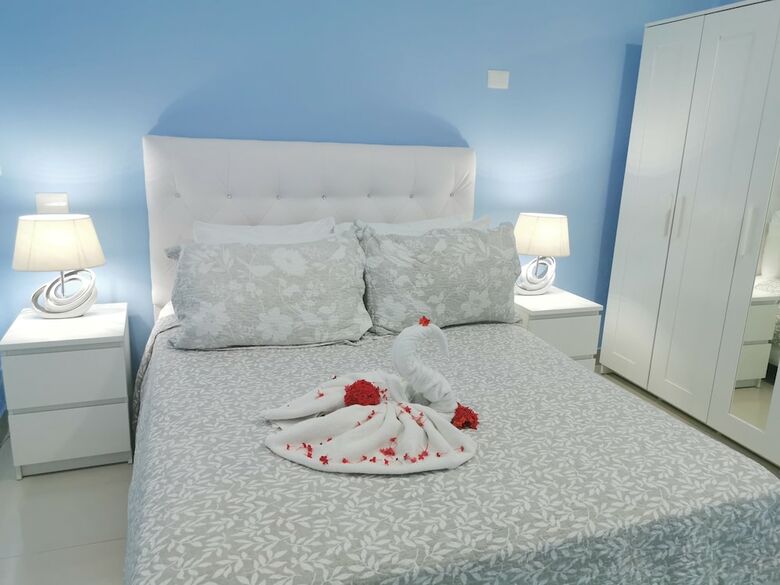 Aparthotel Truecost Rooftop Pool