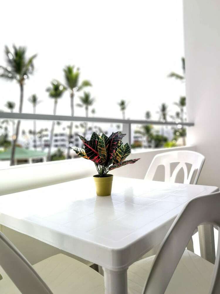 Aparthotel Truecost Rooftop Pool