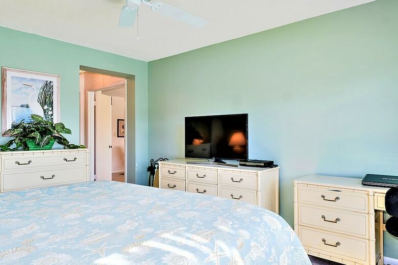 Bahia Del Mar Vacations By Techtravel