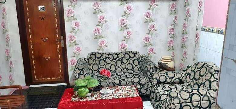 Hotel Dharmawati Homestay