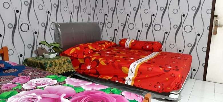 Hotel Dharmawati Homestay
