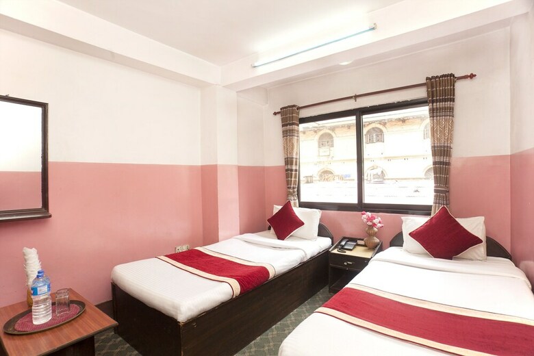 Spot On 465 Hotel Brunei Holiday Inn