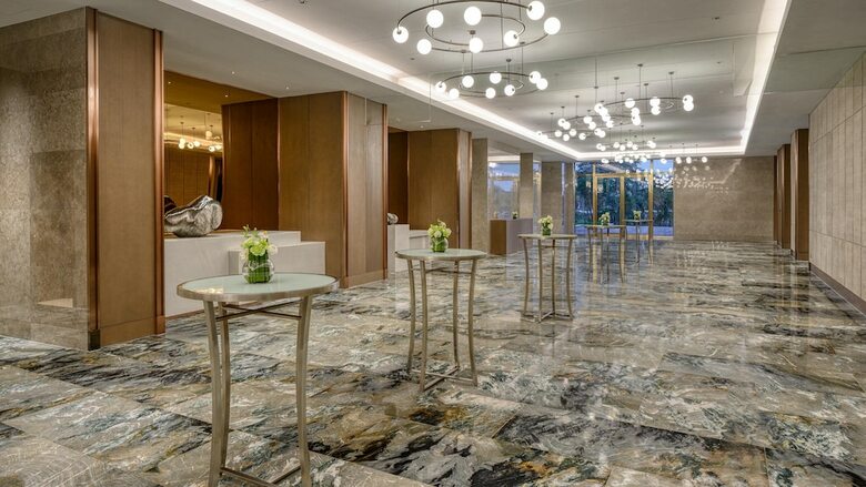Hotel Crowne Plaza Beihai Silver Beach