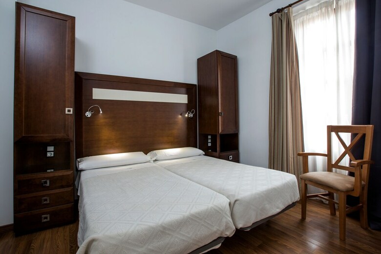 Apartamentos Lonja Del Marques