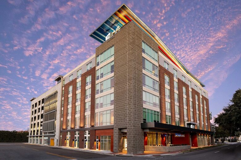 Hotel Aloft Savannah Downtown Historic District