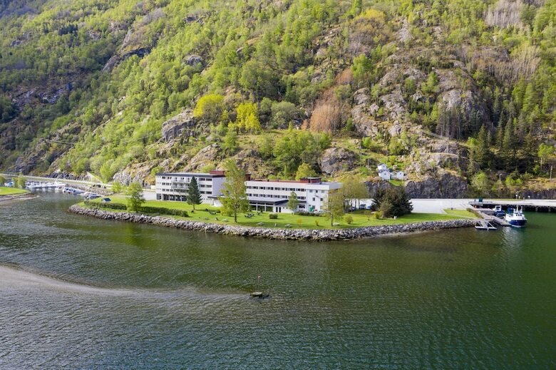 L�rdal Hotell