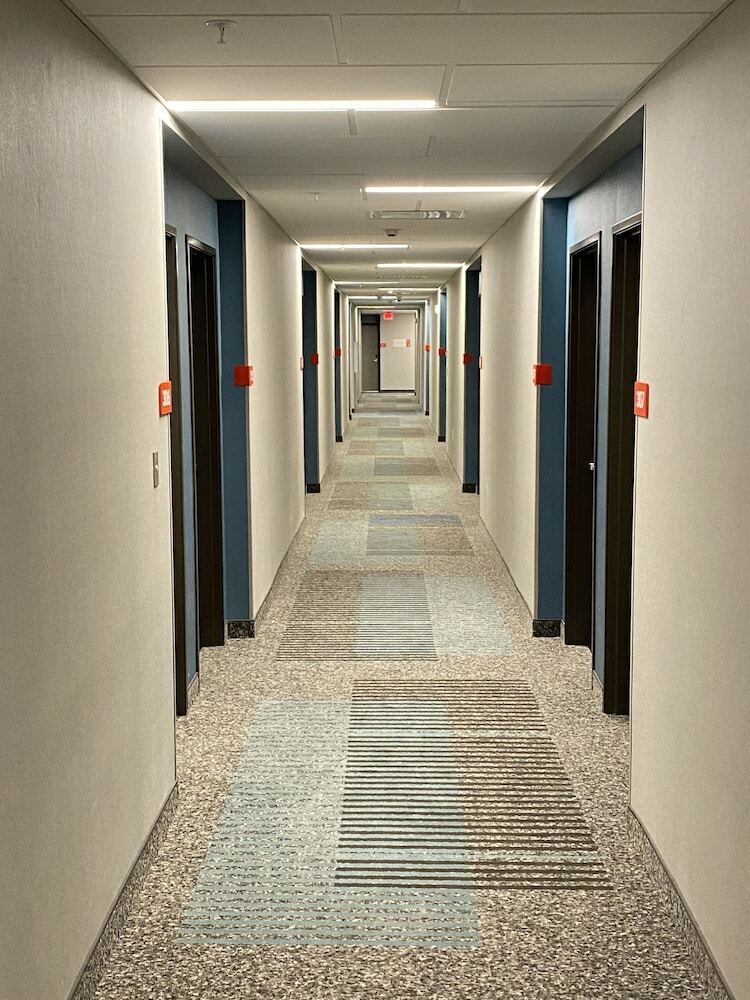 Avid Hotels Beaumont