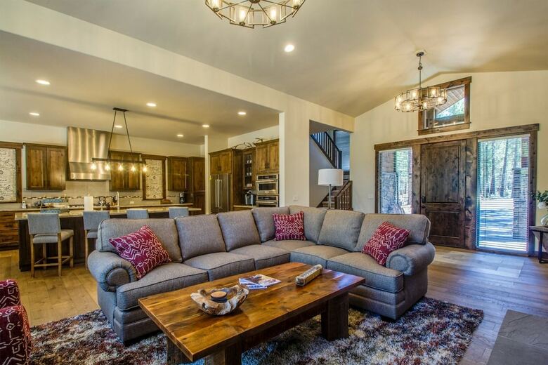 Trailmere Circle 56294
