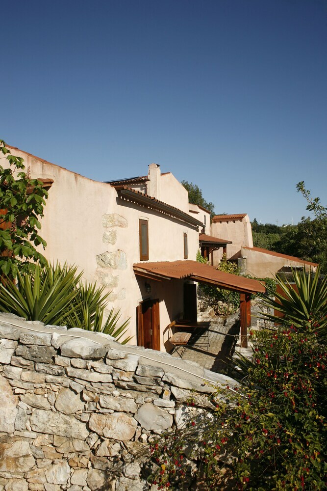 Villa Pedra Natural Houses