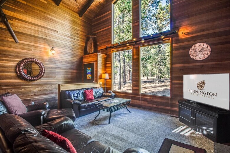 Cabana Mt Hood 5