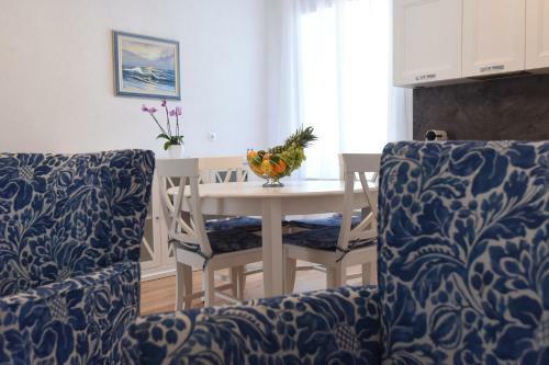 Hotel Puntamika Lanterna