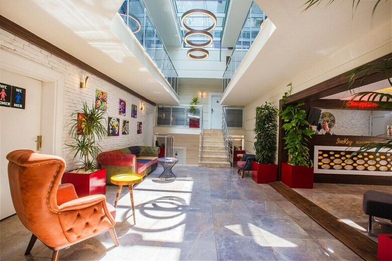 Jackey Boutique Hotel