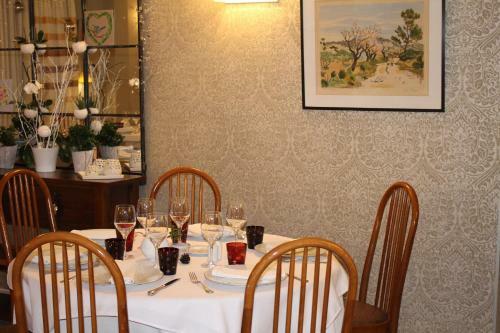 Hostal Chambre D'h�tes De L'abricotier