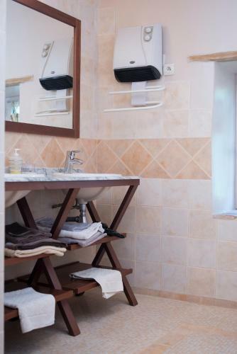 Bed & Breakfast Chambres D'h�tes C�t� C�vennes
