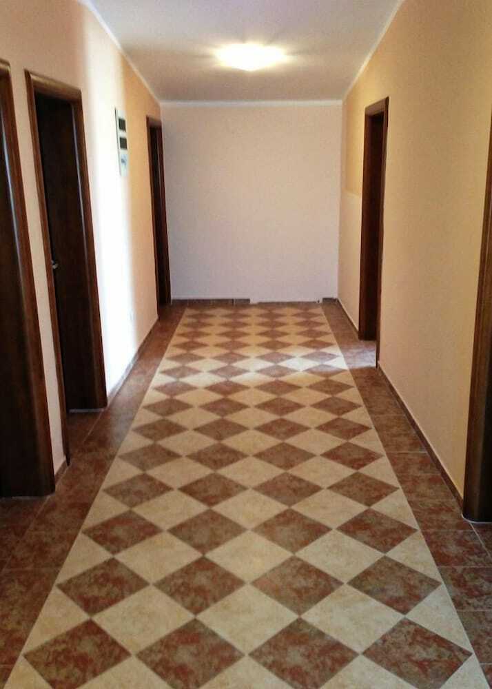Axenia Hotel