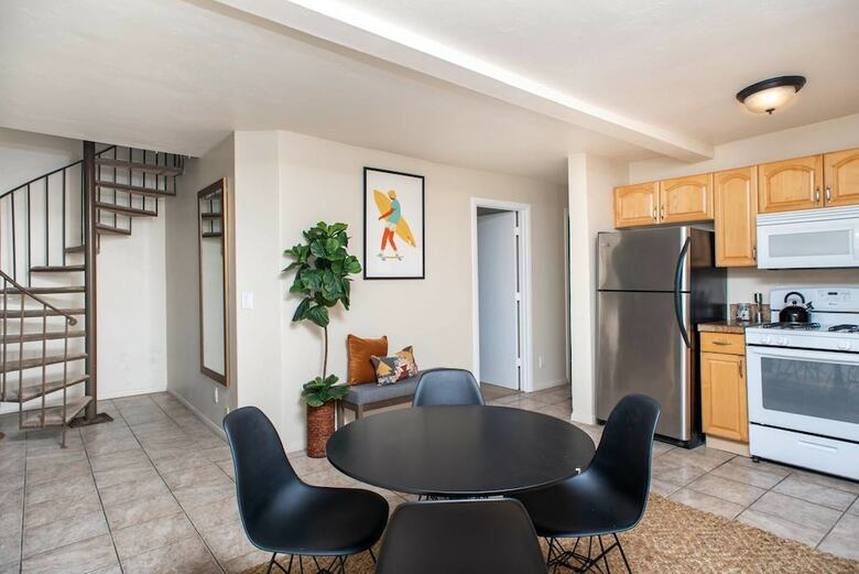 Charming 5br/3.5ba Mission Beach Home By Domio