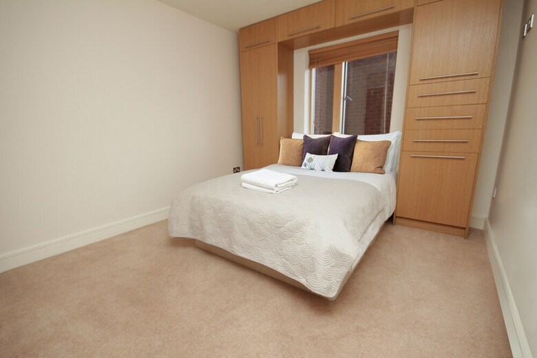 Beautiful Hanover Quay Apartment
