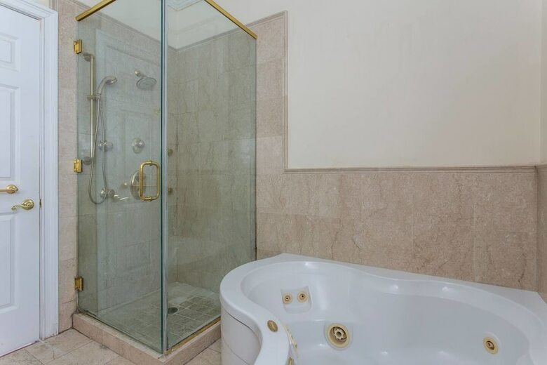 Central 2br Apt Near Independence Hall By Domio!