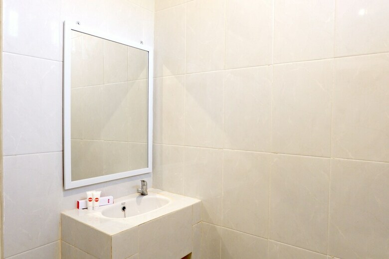 Oyo 902 Hotel Pondok Anggun