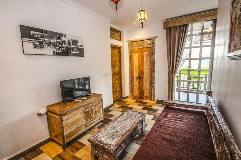 Bed & Breakfast Sanggraloka Suite