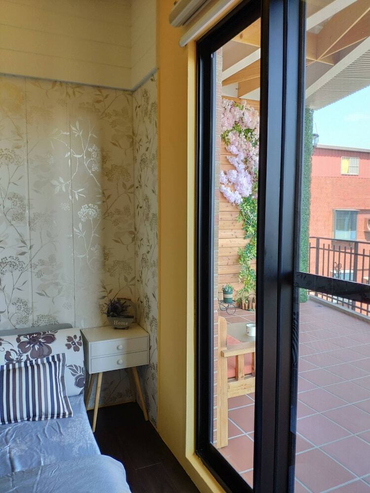 Hotel Teacher Cai Homestay