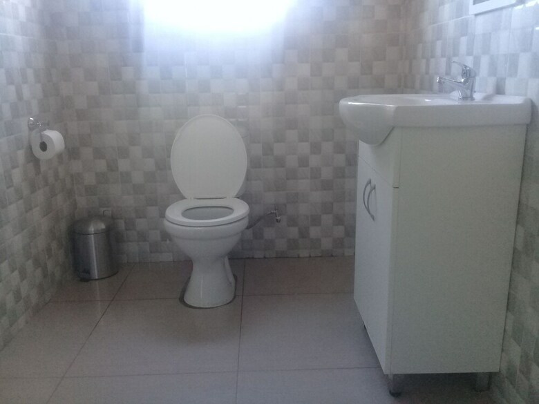 Vakhusi Bed And Breakfast