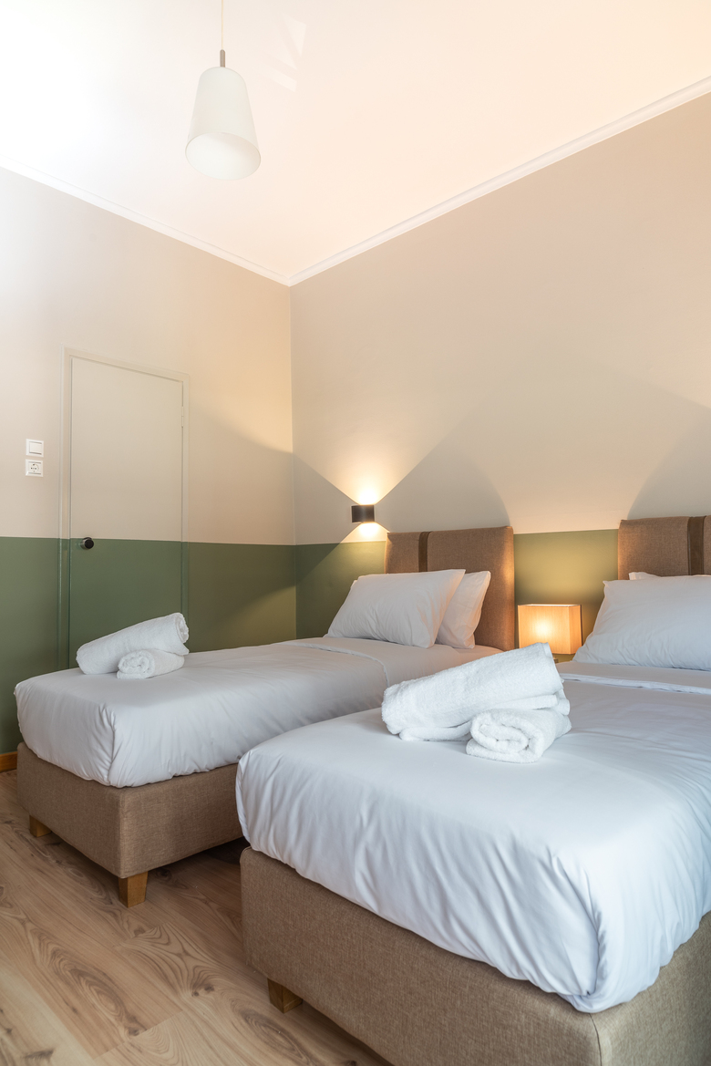 Hotel Tier Collection
