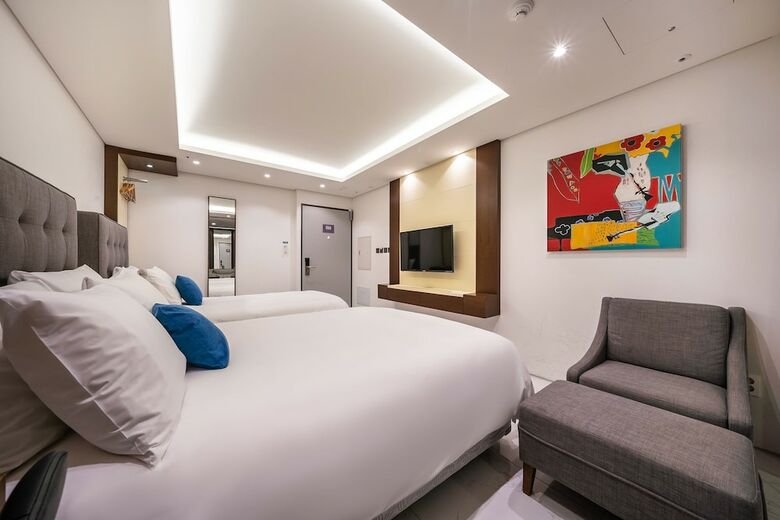 Sweetmay Jeju Hotel