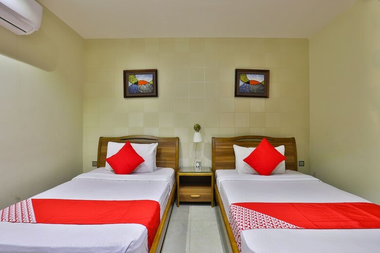 Oyo 240 Roshan Gulf Hotel Suites