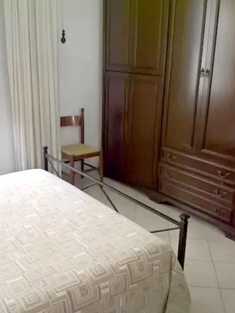 Apartment With 2 Bedrooms In Porto Santo Stefano, With Wonderful Sea View And Furnished Balcony - 80 M From The Beach