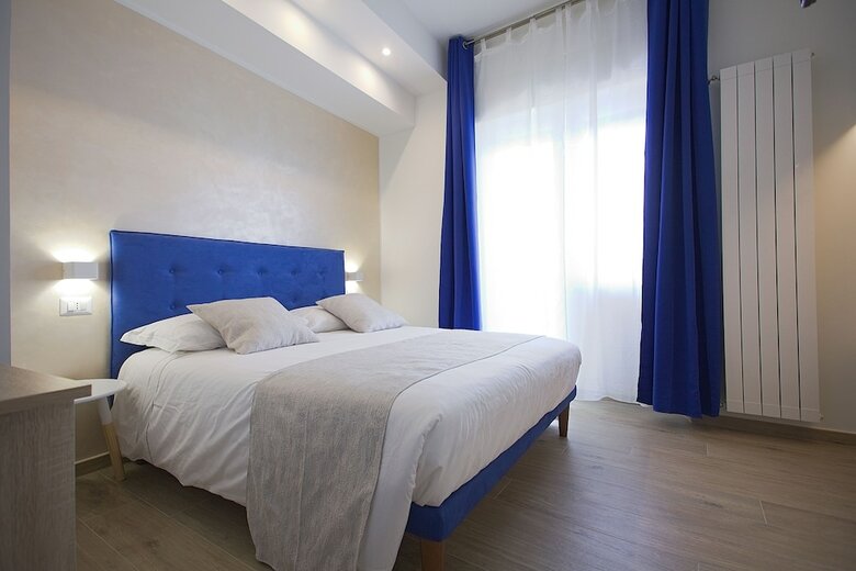 Bed & Breakfast Pvrooms
