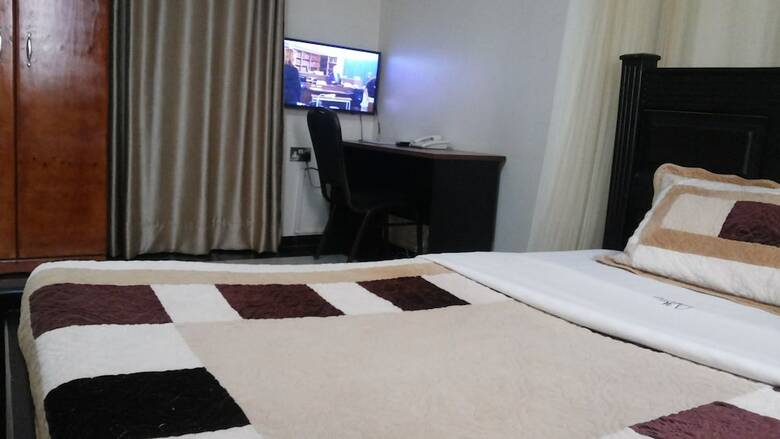 Hotel Good News