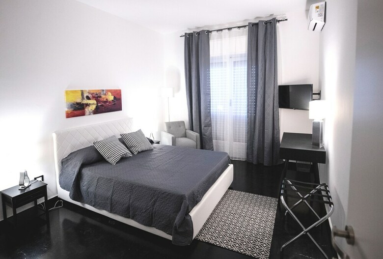 Hotel Butera 175