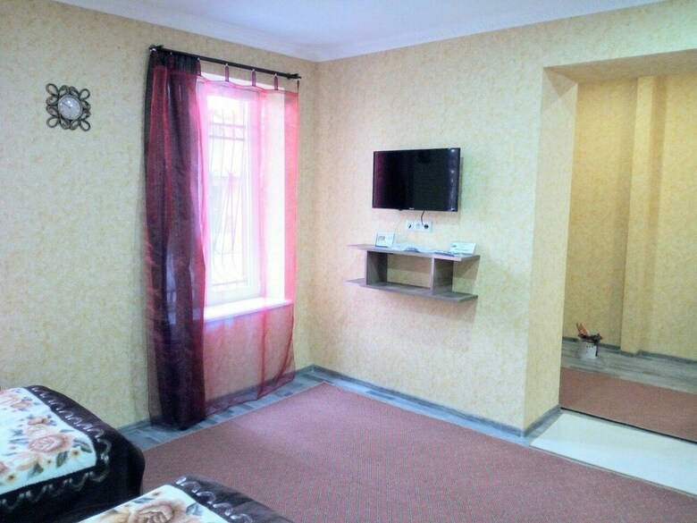 Apartment On Atskuri Str