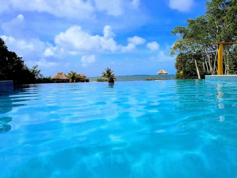Hotel Sea Side Chateau