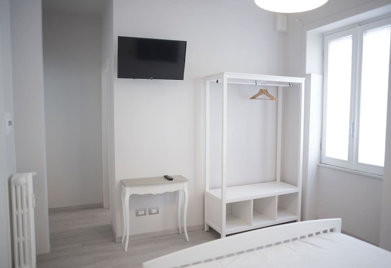 Winkler Suites