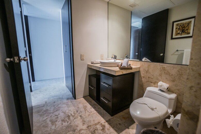 Aparthotel Luxury Condos At Magia
