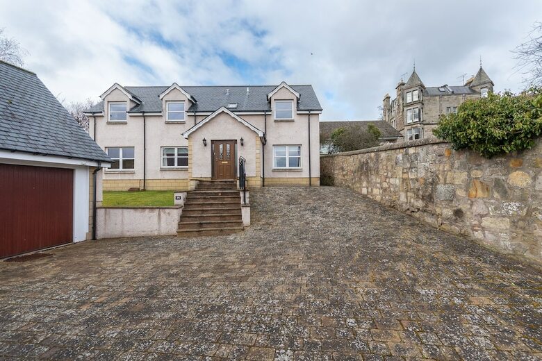 Dempster Lodge