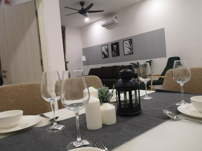 Apartamentos Havona Mount Austin By Squarenest