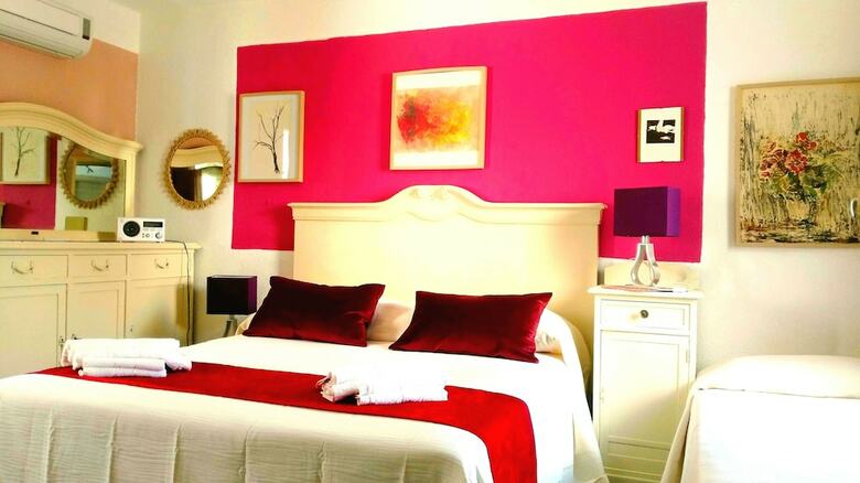 B&B Domus De Janas