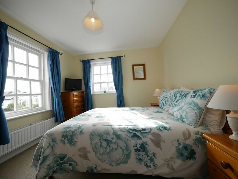 Kennacott Court