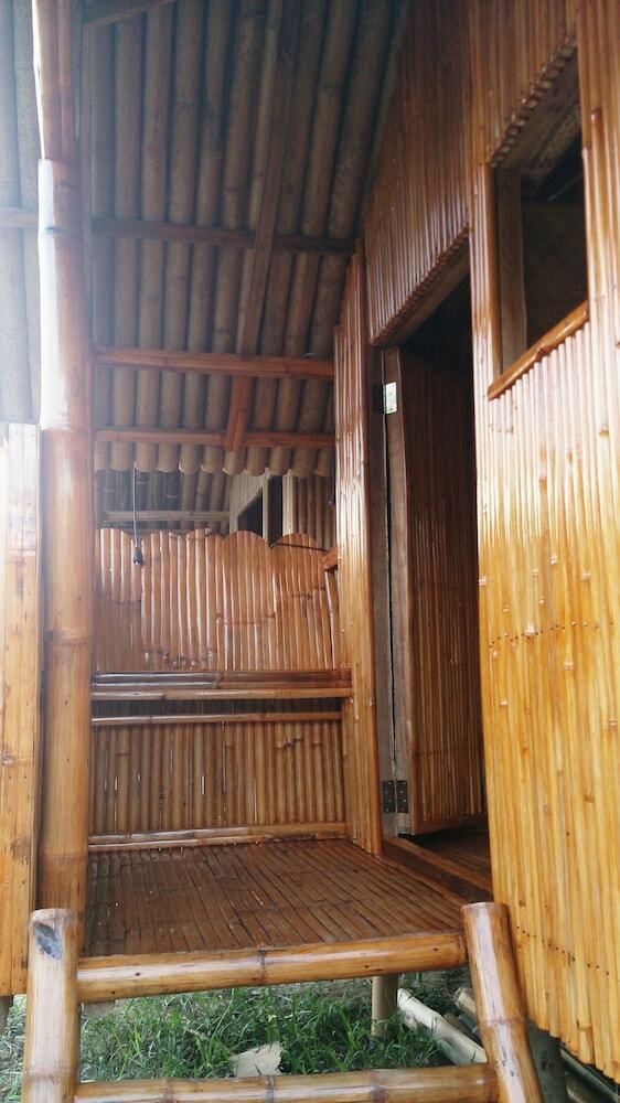 Posada Banana Grove Backpackers Inn