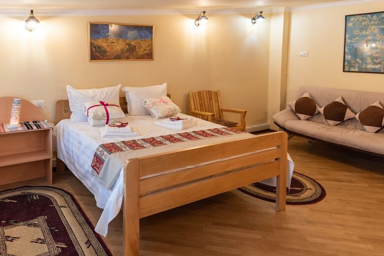 Hostal Vincent Hostel By Hotelier