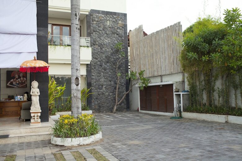Hotel The Segara Suites