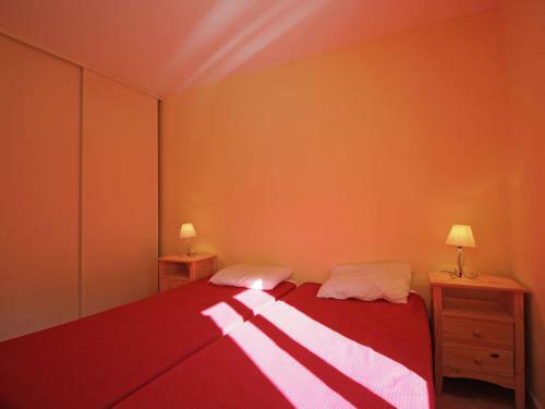 Holiday Home La Combette La Petite St. Michel L Observatoire