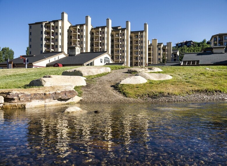 Torian Plum Creekside 513